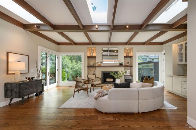 309 Kent Ave, Kentfield, CA 94904