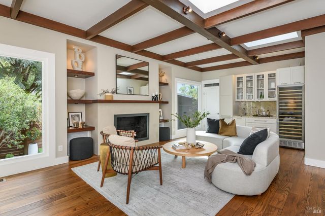 309 Kent Ave, Kentfield, CA 94904