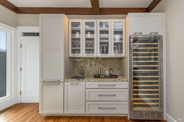 309 Kent Ave, Kentfield, CA 94904