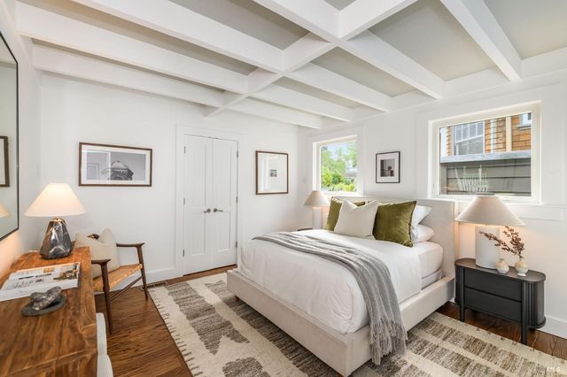 309 Kent Ave, Kentfield, CA 94904