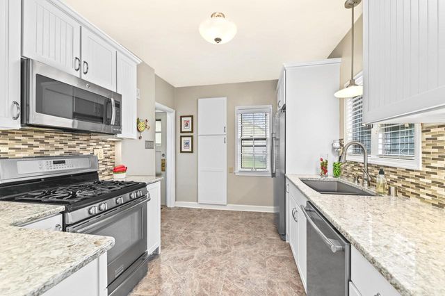 2924 70th STREET, Milwaukee, WI 53210