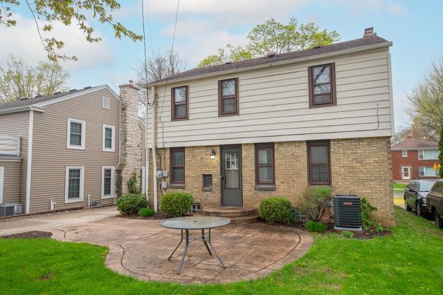 2924 70th STREET, Milwaukee, WI 53210