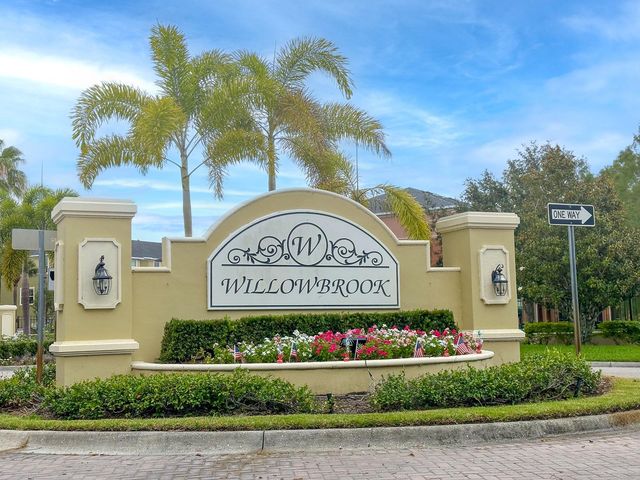 8860 WHITE SAGE LOOP, Bradenton, FL 34202