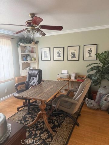 2401 E Avalon, Santa Ana, CA 92705