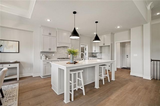 2262 W Wabash Street, Olathe, KS 66061