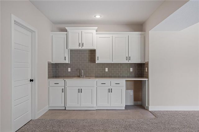 2262 W Wabash Street, Olathe, KS 66061