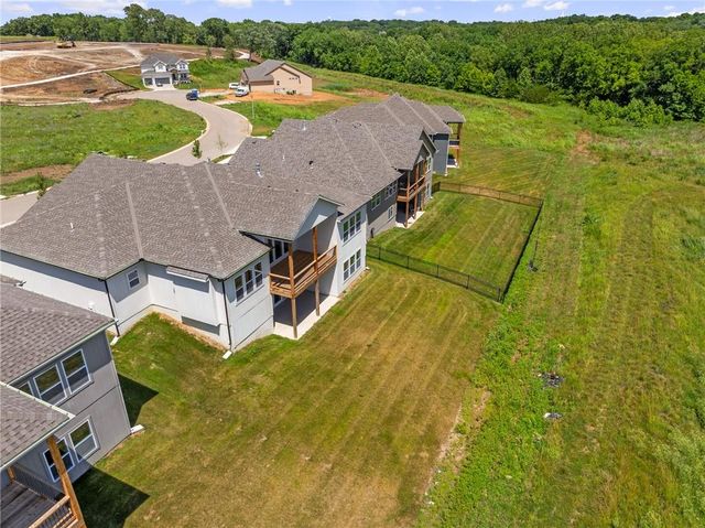 2262 W Wabash Street, Olathe, KS 66061