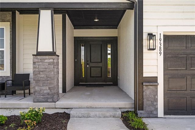 2262 W Wabash Street, Olathe, KS 66061