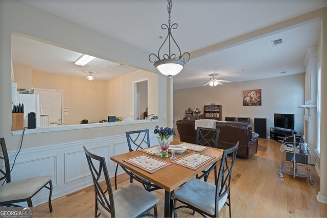 129 Regent Place, Woodstock, GA 30188