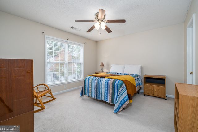 129 Regent Place, Woodstock, GA 30188