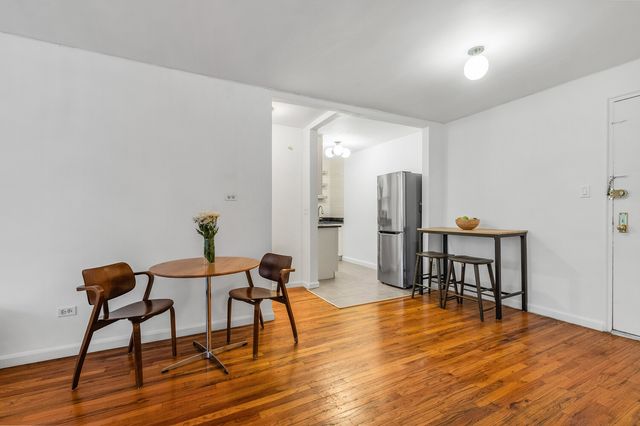 415 Argyle Rd Apt 4W, New York City, NY 11218