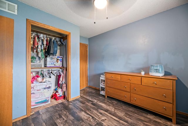 532 S Longbranch, Maize, KS 67101