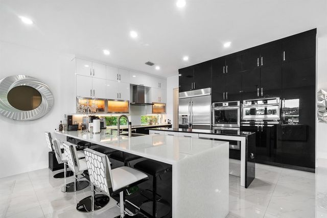 5447 Center Street, Jupiter, FL 33458