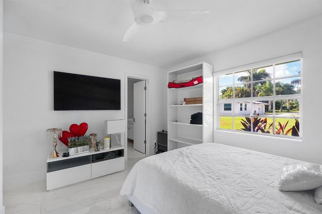 5447 Center Street, Jupiter, FL 33458