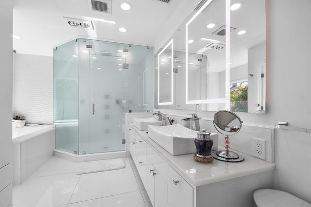 5447 Center Street, Jupiter, FL 33458