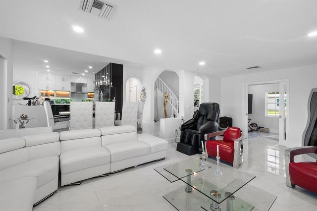 5447 Center Street, Jupiter, FL 33458