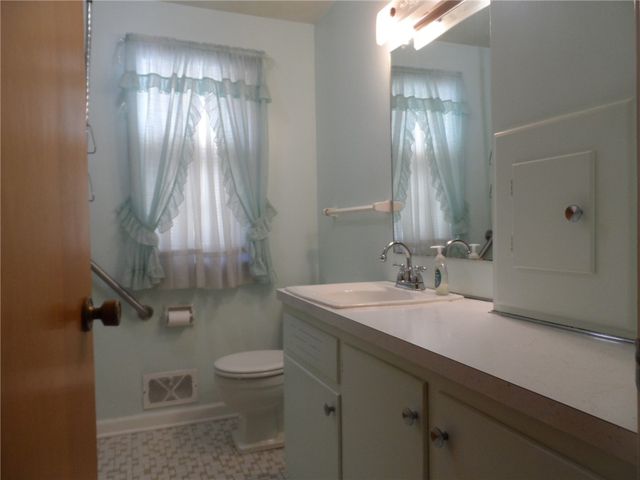 119 Twilight Drive, Irondequoit, NY 14617
