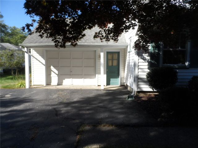 119 Twilight Drive, Irondequoit, NY 14617