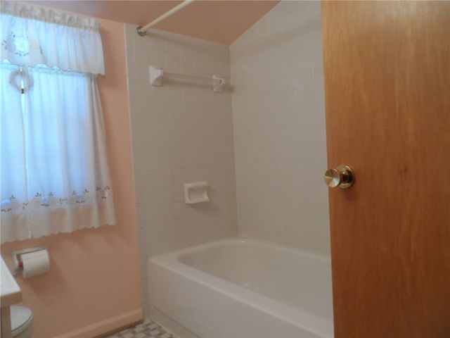 119 Twilight Drive, Irondequoit, NY 14617