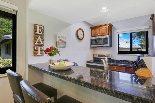 825 Club Drive Drive, Palm Beach Gardens, FL 33418