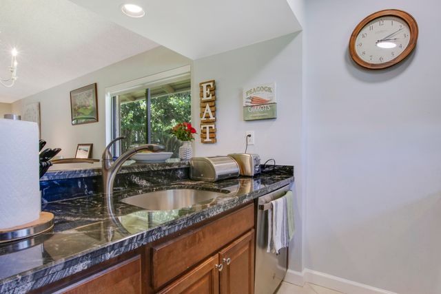 825 Club Drive Drive, Palm Beach Gardens, FL 33418