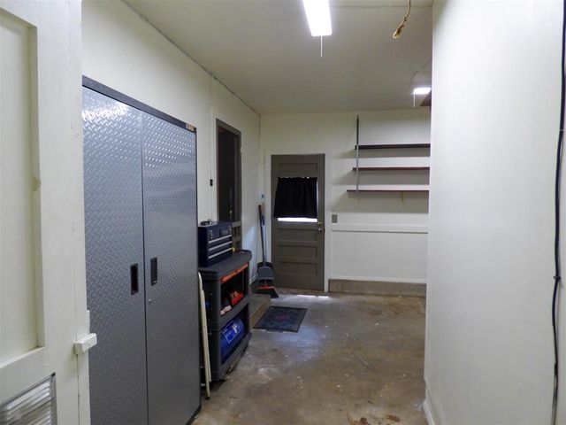 106 Kelly Drive, Moore, OK 73160