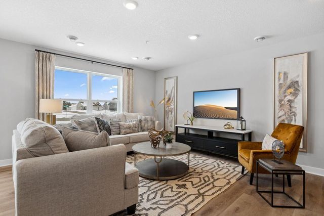 13684 Kaylemore Trail, Rosemount, MN 55068