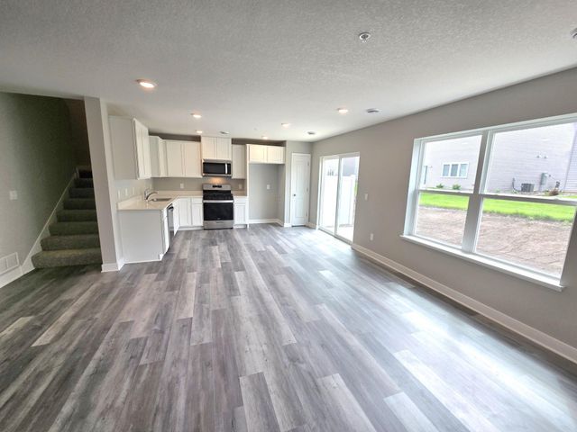 13684 Kaylemore Trail, Rosemount, MN 55068