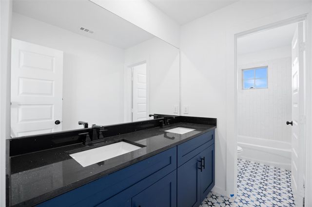 431 Kendall Crest Drive, Alvin, TX 77511