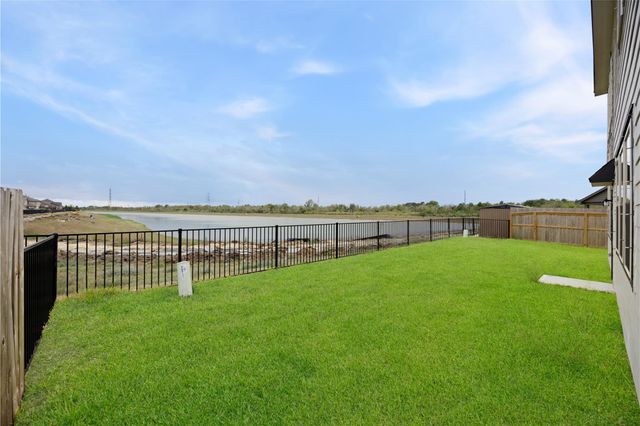 431 Kendall Crest Drive, Alvin, TX 77511