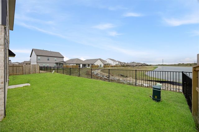 431 Kendall Crest Drive, Alvin, TX 77511