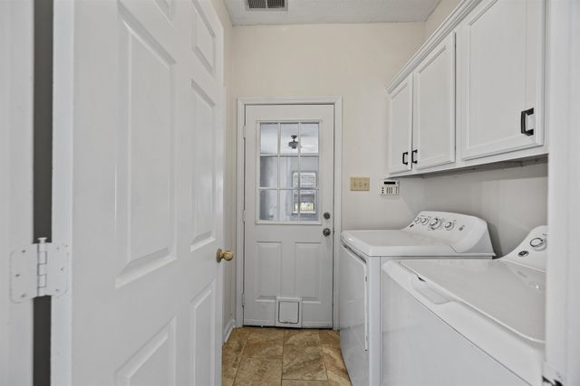 2440 WARREN RD, Oakland, TN 38060