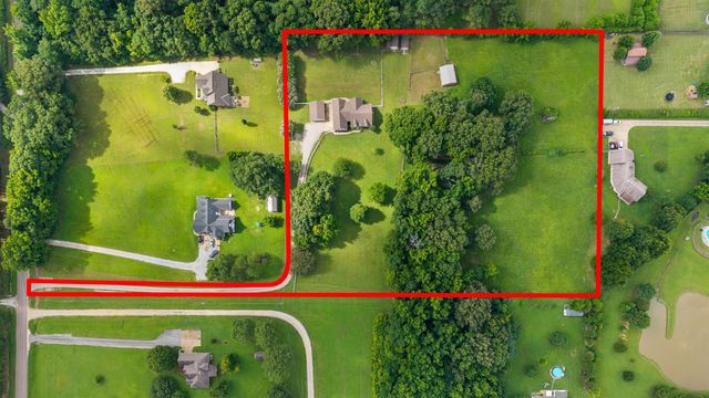 2440 WARREN RD, Oakland, TN 38060