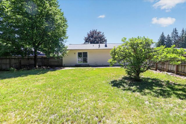 56800 Bow Drive, Lockport Twp, MI 49093