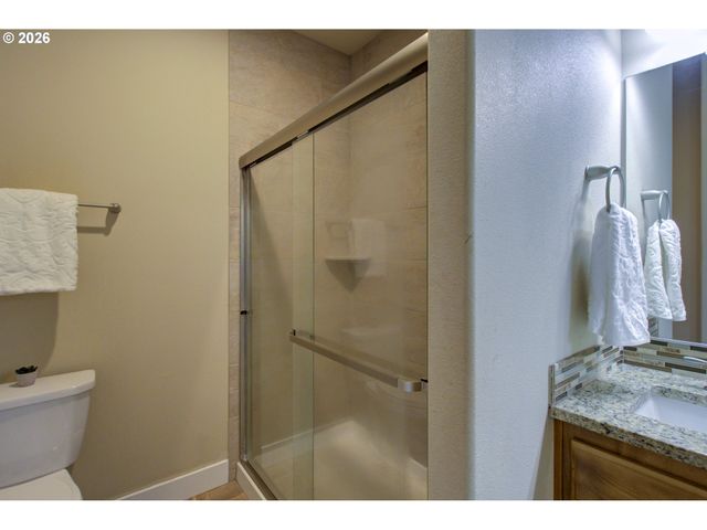 310 Ne 17TH St, Battle Ground, WA 98604