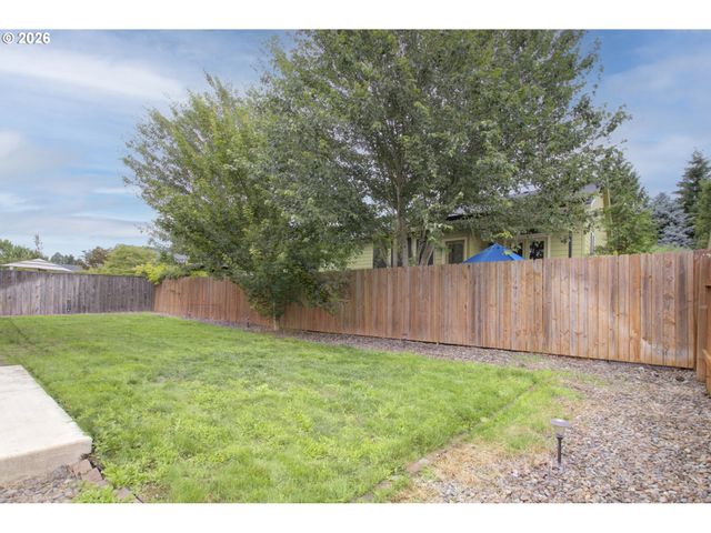 310 Ne 17TH St, Battle Ground, WA 98604