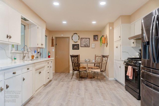 13527 N Mercey Springs Rd, Los Banos, CA 93635