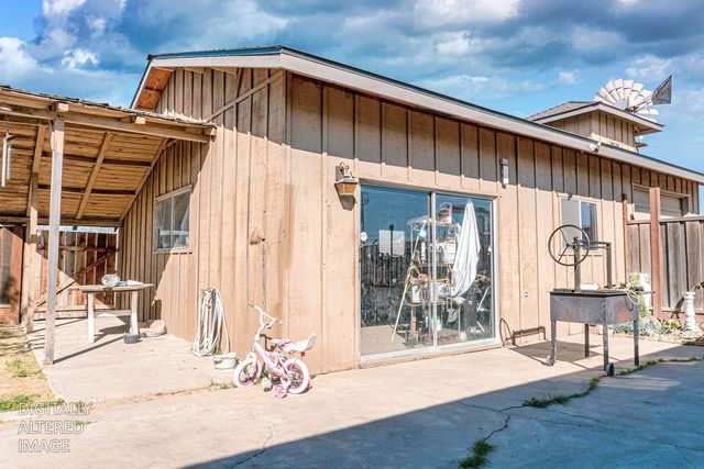 13527 N Mercey Springs Rd, Los Banos, CA 93635