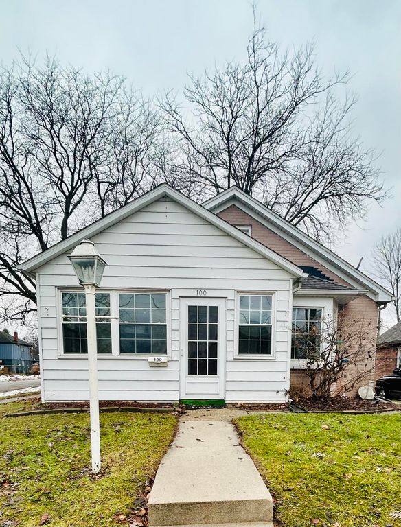 100 W 2nd Street, Hobart, IN 46342