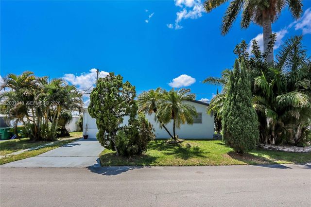 2700 NW 52nd Court, Tamarac, FL 33309