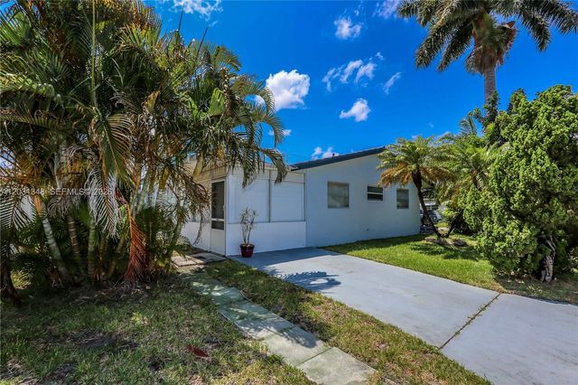 2700 NW 52nd Court, Tamarac, FL 33309