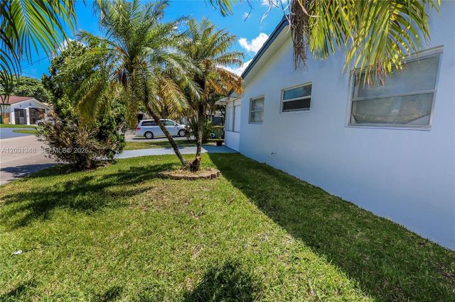 2700 NW 52nd Court, Tamarac, FL 33309