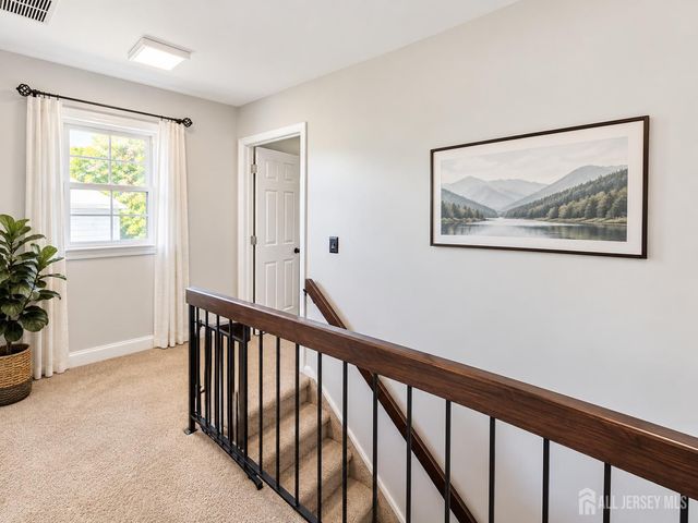 10 Snowflake Lane, Edison, NJ 08820