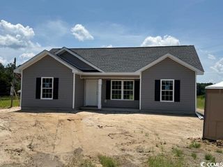 6704 Joyner Swamp Rd., Galivants Ferry, SC 29544
