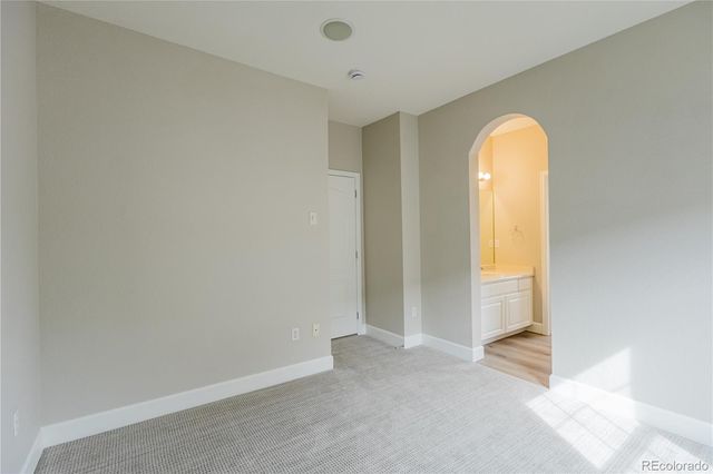 9620 Kent Place, Aurora, CO 80014