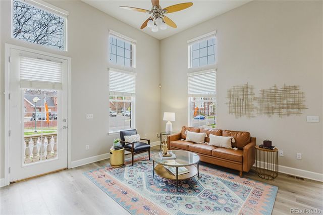 9620 Kent Place, Aurora, CO 80014