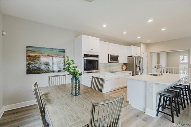 9620 Kent Place, Aurora, CO 80014