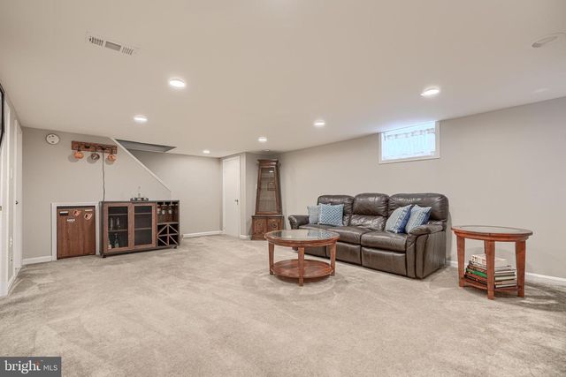 8132 PLEASANT PLAINS RD, Towson, MD 21286