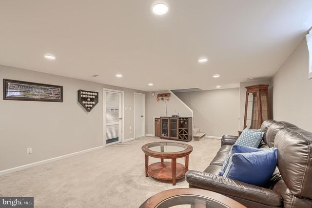 8132 PLEASANT PLAINS RD, Towson, MD 21286