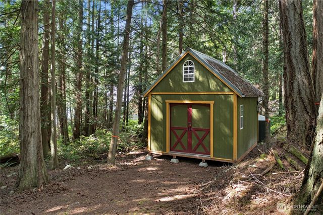16 Driftwood Drive, Henry Island, WA 98250